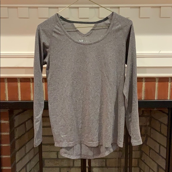 Helly Hansen Tops - Helly Hansen Versatile Training Core Long Sleeve